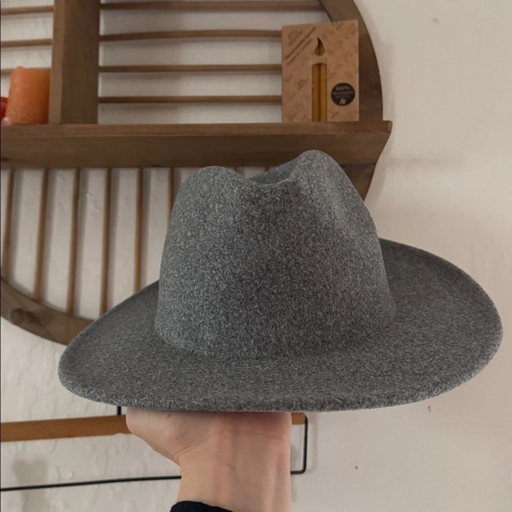 Universal Thread Gray Soft Fedora Hat Adjustable - Picture 1 of 4
